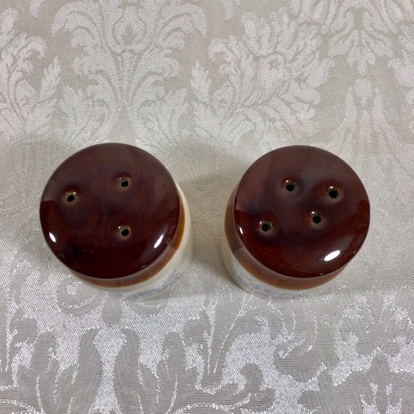 Vintage Crock “Home Sweet Home” Salt and Pepper Shakers - Picture 5 of 7